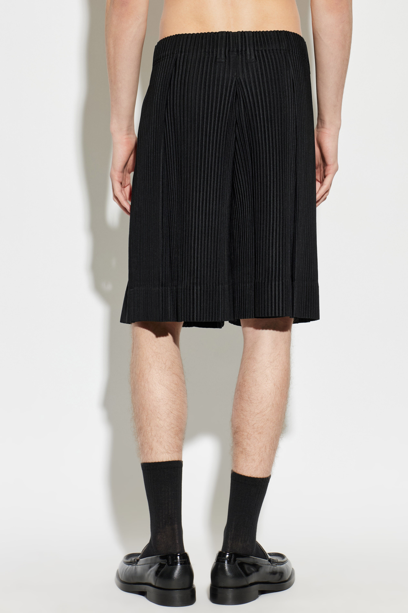 Homme Plissé Issey Miyake HP61JK023 Homme Plissé Issey Miyake Pleated shorts | Men's | Vitkac